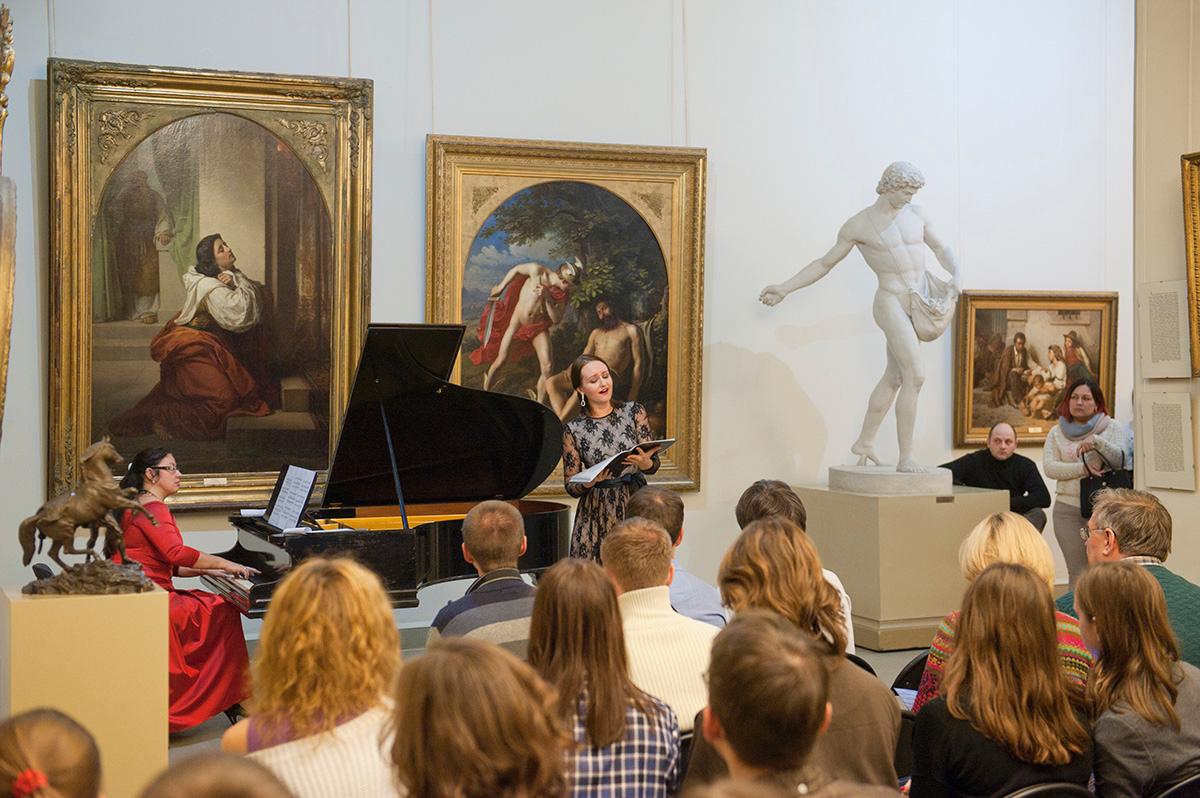 Видели «Ночь», гуляли всю ночь до утра