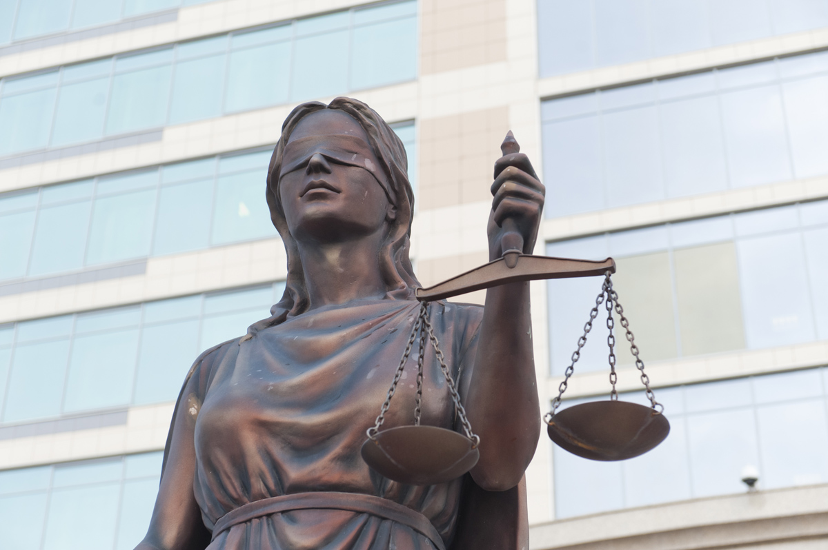 Организатора митинга памяти Немцова приговорили к штрафу в 1 тыс. рублей