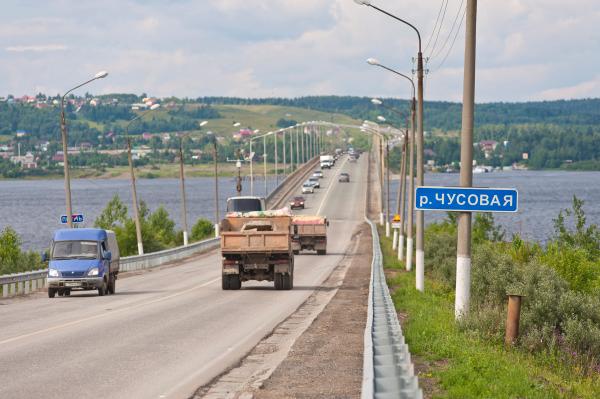 На Чусовском мосту начаты работы по реконструкции старого перехода
