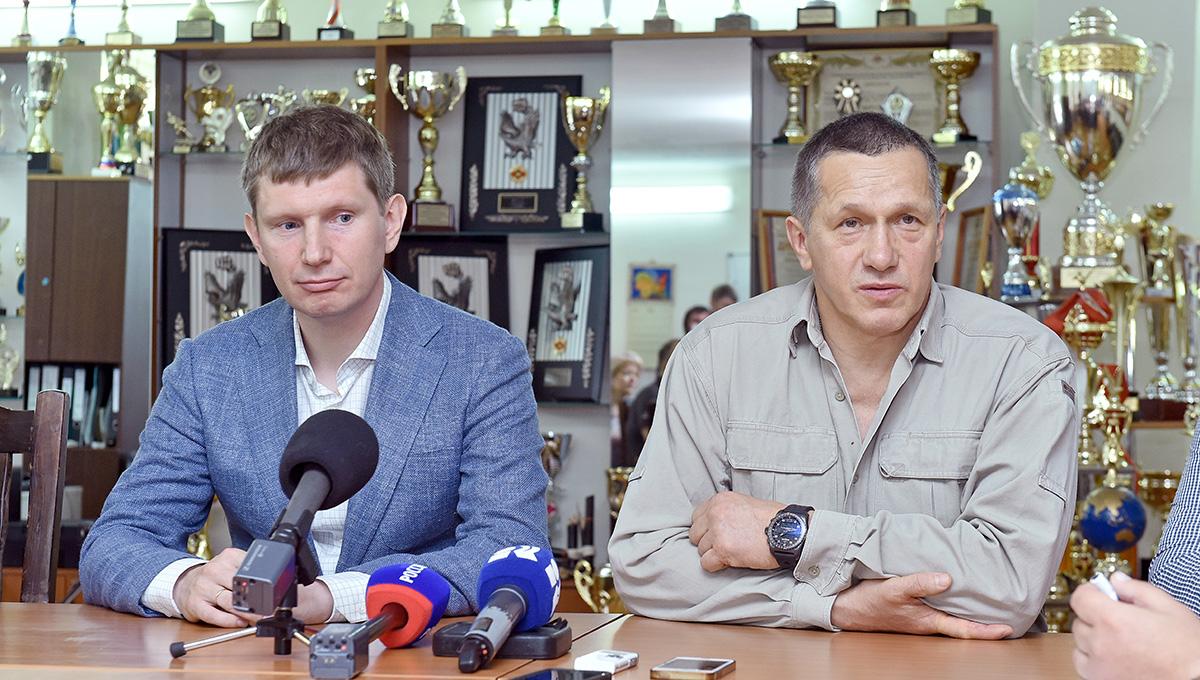 «Сильный человек не нанесёт вреда»