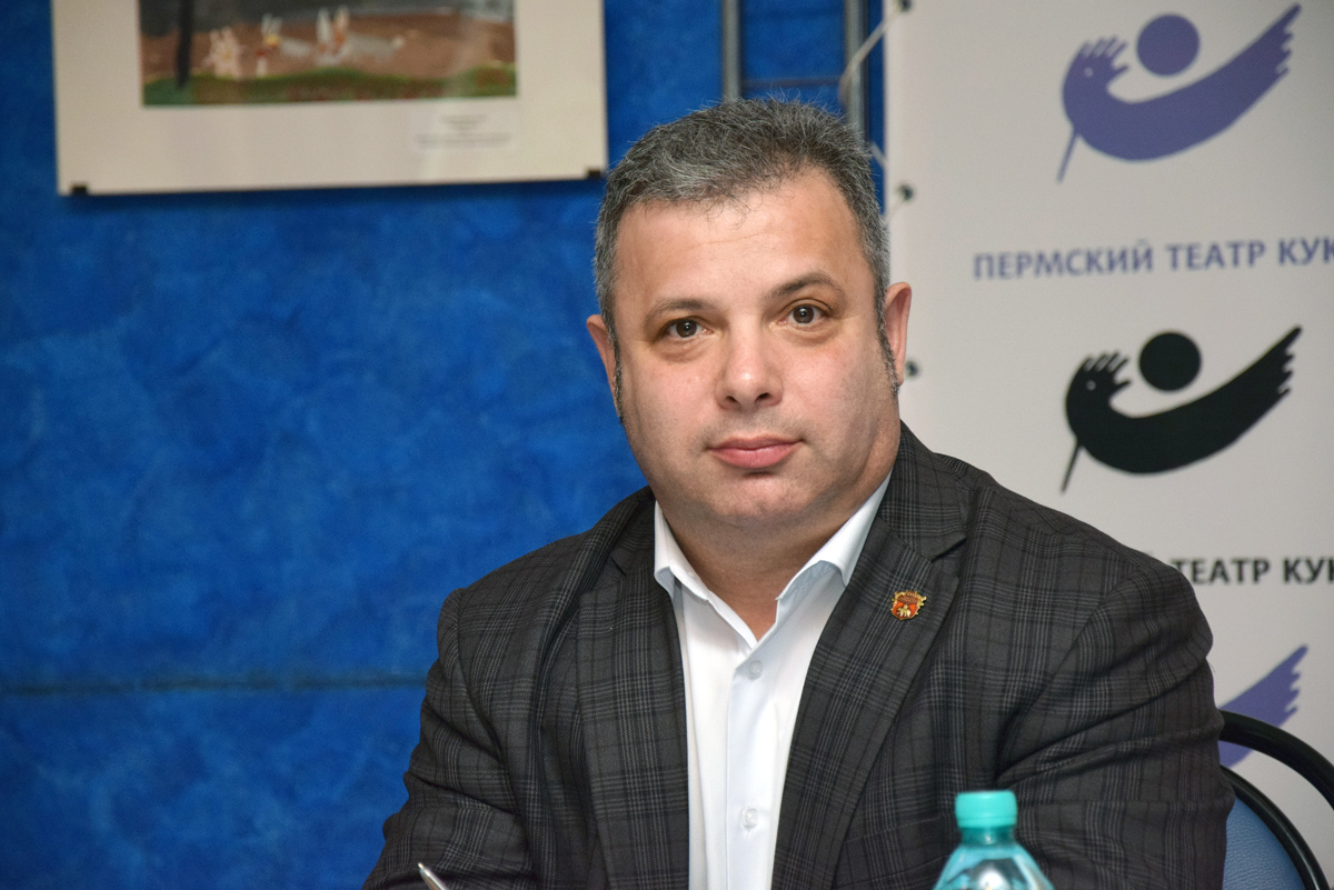 Вячеслав Торчинский приступит к работе и.о. главы Свердловского района с 31 июля