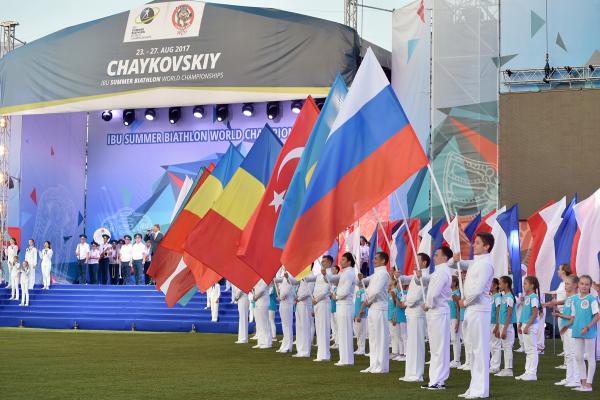 В Чайковском открылся чемпионат мира по летнему биатлону