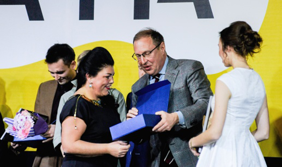 Дмитрий Самойлов вручил знаки «Доброволец России»