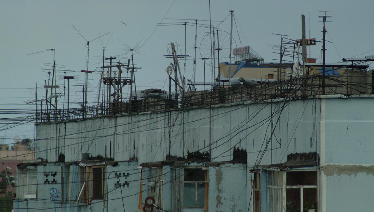 С кем связываться