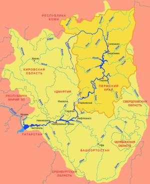 Бассейн реки Камы и современное Прикамье (выделено цветом). На схеме видно, что административные гра