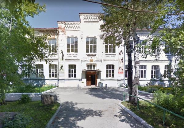 Начальное училище имени Александра II в Перми очистят от плесени