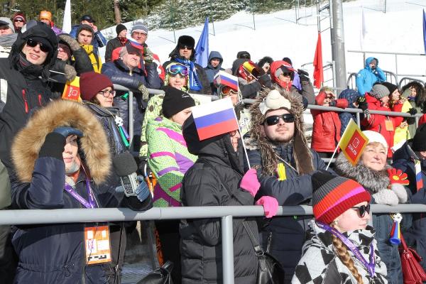 В Чайковском проходит финальный этап Континентального кубка по прыжкам на лыжах с трамплина