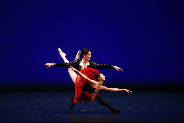 Подведены итоги первого тура конкурса артистов балета «Арабеск»