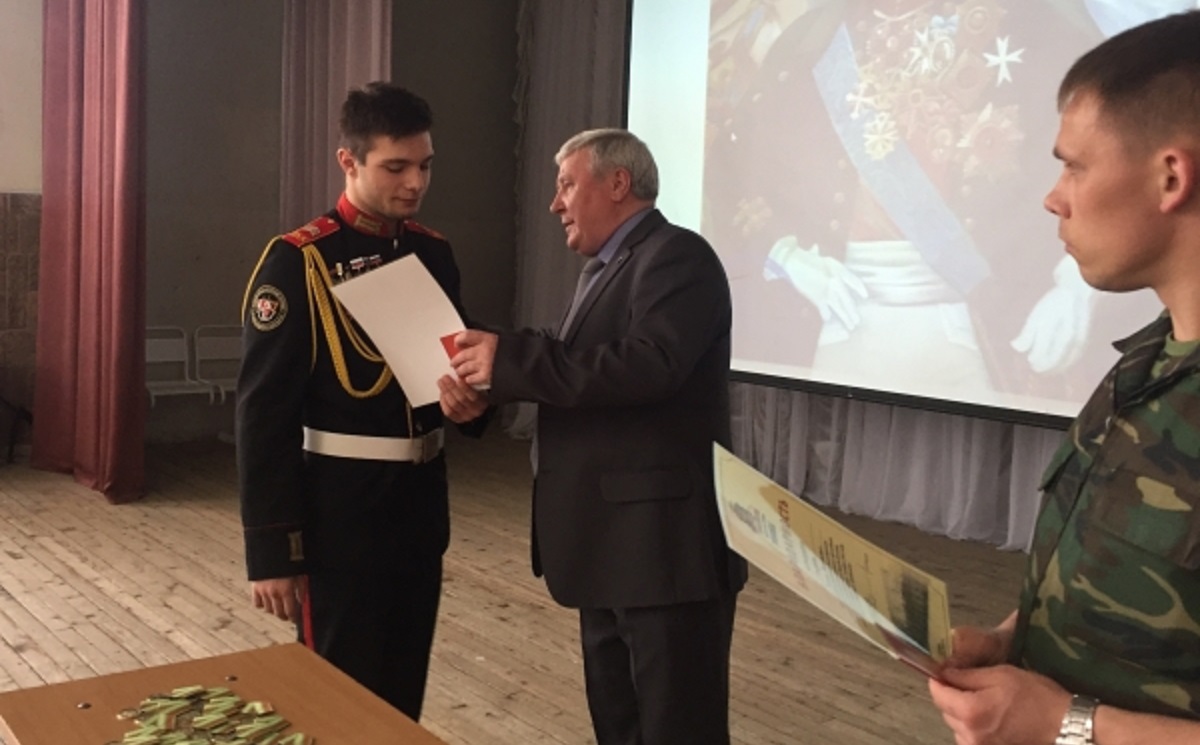 Пермские кадеты получили медали за участие в Параде Памяти