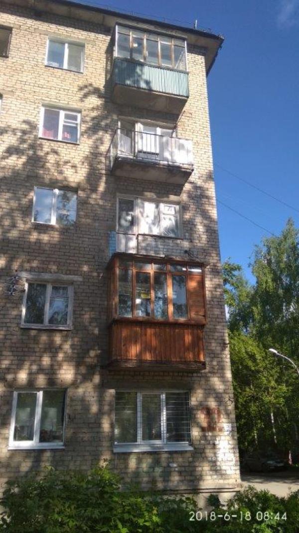 Жильцы дома в Кировском районе не жаловались на техническое состояние балконов