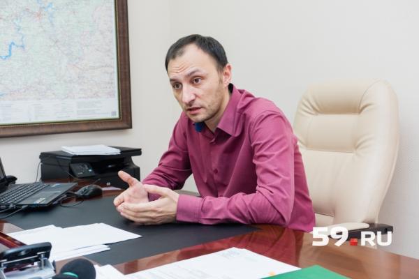РСТ подписала контракт с директором краевого Фонда капремонта Дмитрием Барановым