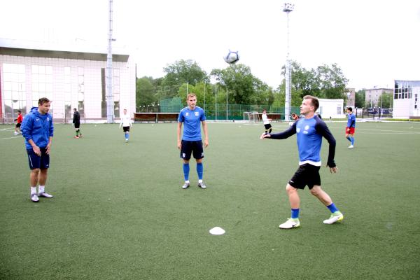 Пермский футбольный клуб «Звезда» провёл первую тренировку