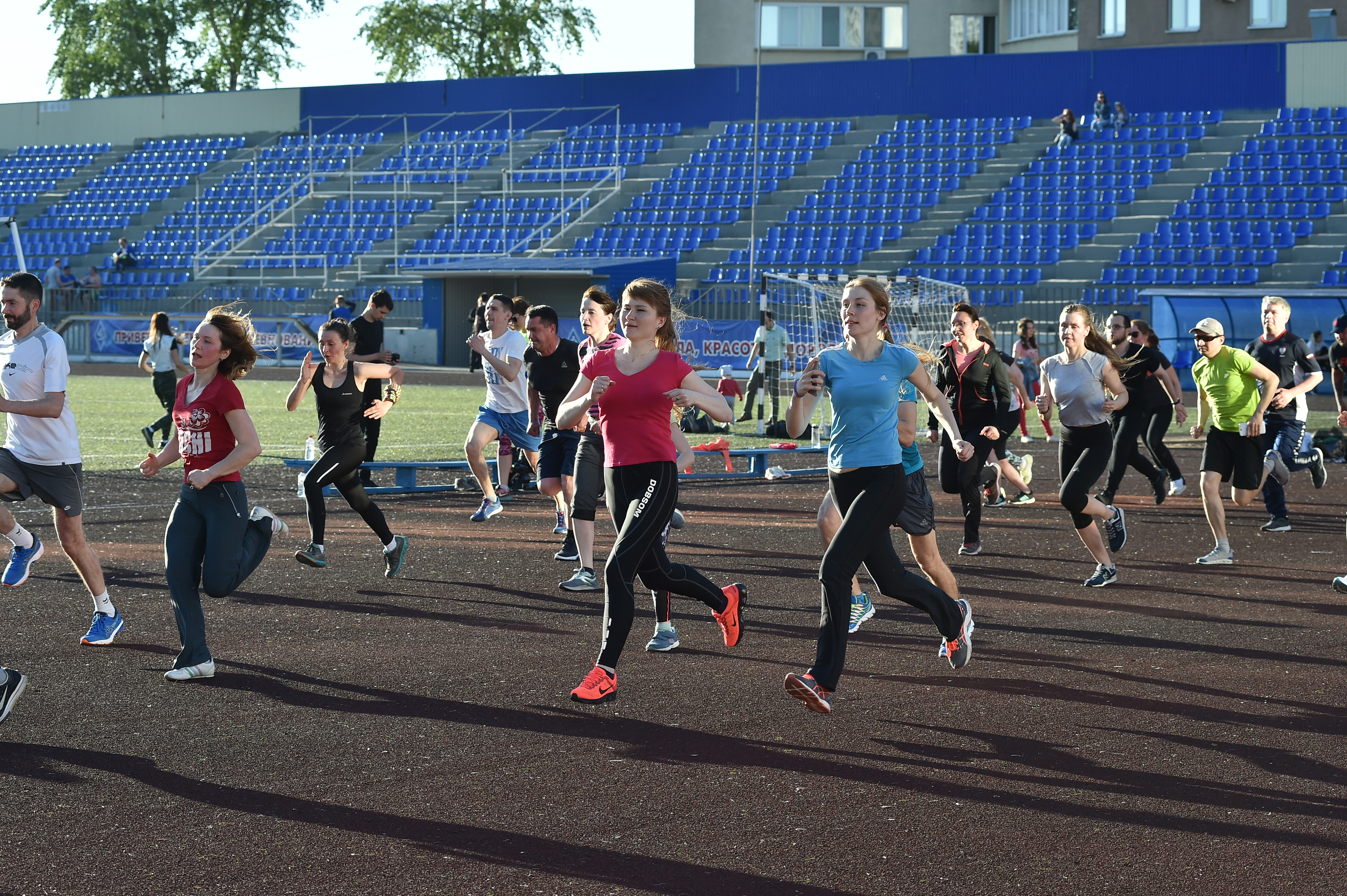Вход
на четыре городских стадиона станет
свободным до 1 сентября