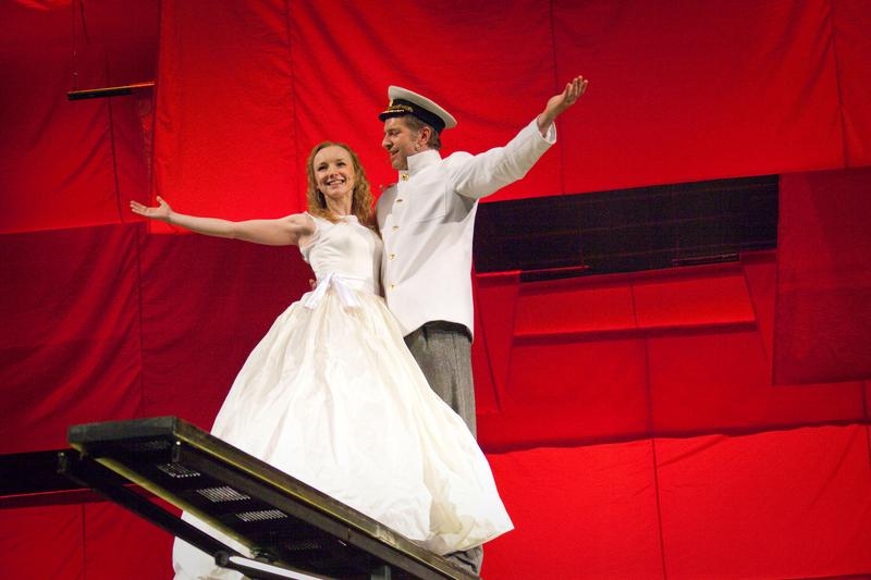 Театр-Театр покинула ведущая актриса