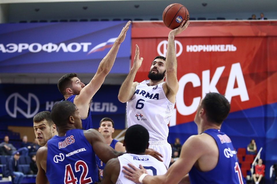 «Парма» проиграла ЦСКА 