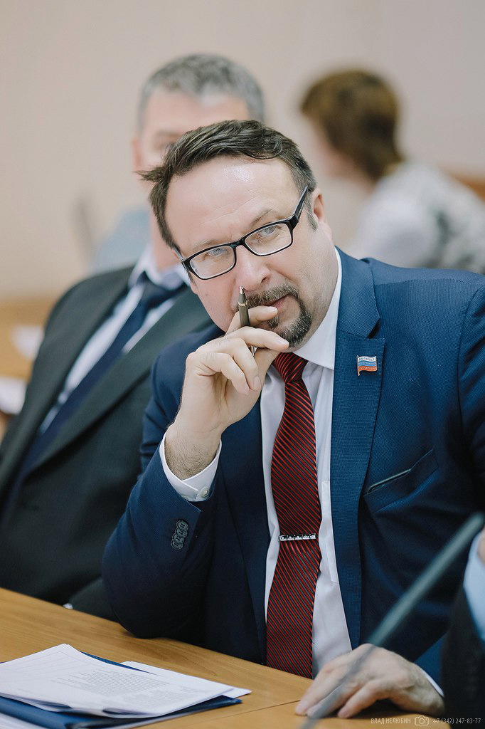 Аркадий Непряхин