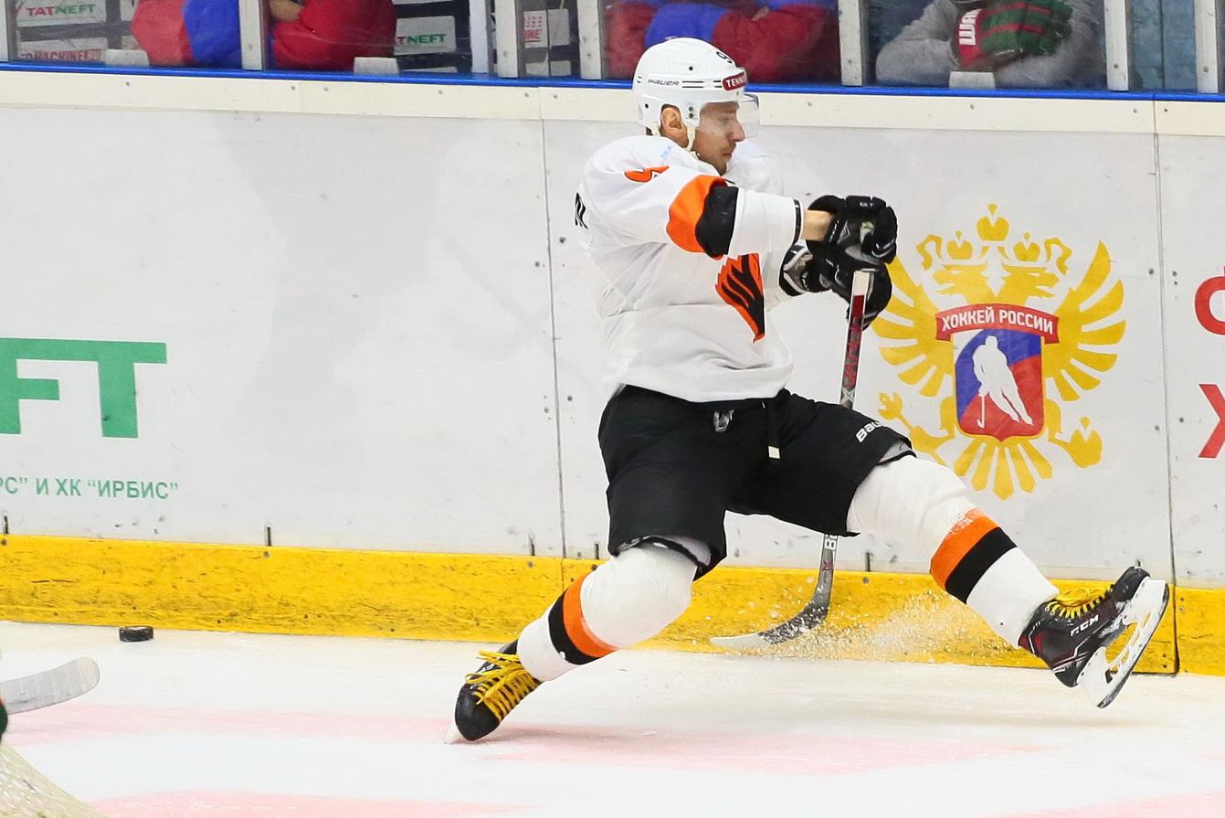 Хоккеистам «Молота» и гандболистам «Пермских медведей» отказано в бюджетной поддержке