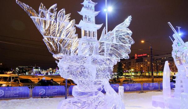 В Рождество на площади у Театра-Театра начнётся турнир ледовых скульптур 