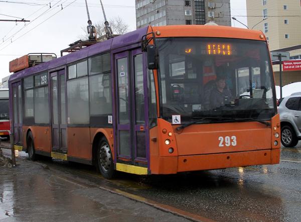 Комитет по инвестициям одобрил вынесение на думу вопроса передачи
троллейбусов Березникам