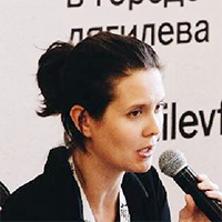 Ляля-Кандаурова