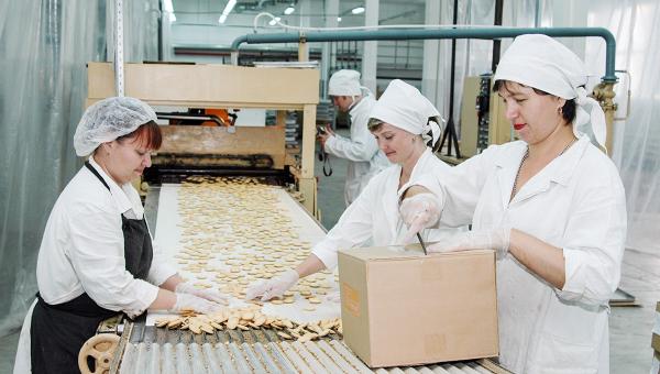 Кондитерская фабрика «Пермская» перевела 92 сотрудника на неполную неделю