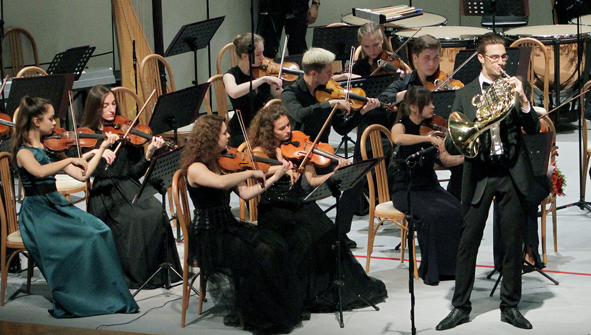 Пятница, 13-е