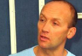 Игорь Аверкиев:
 Нелепо состоять нормальному человеку в этом органе