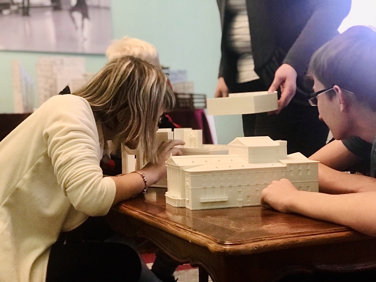 Пермская опера покажет представления для детей с нарушениями зрения