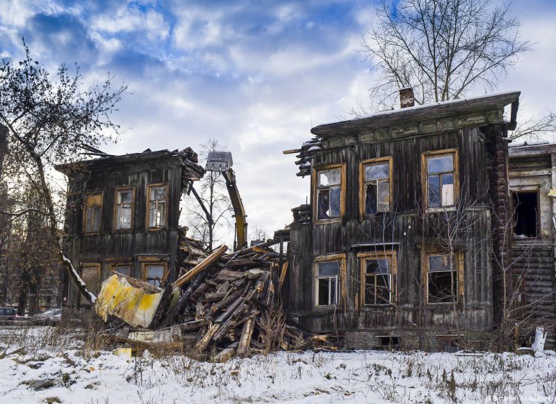В Перми снесли пять аварийных домов