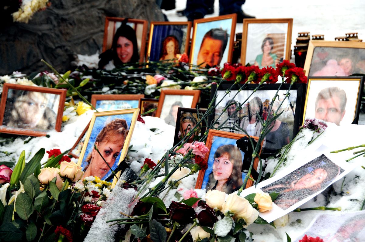 В Перми вспоминают жертв трагедии в «Хромой лошади» 