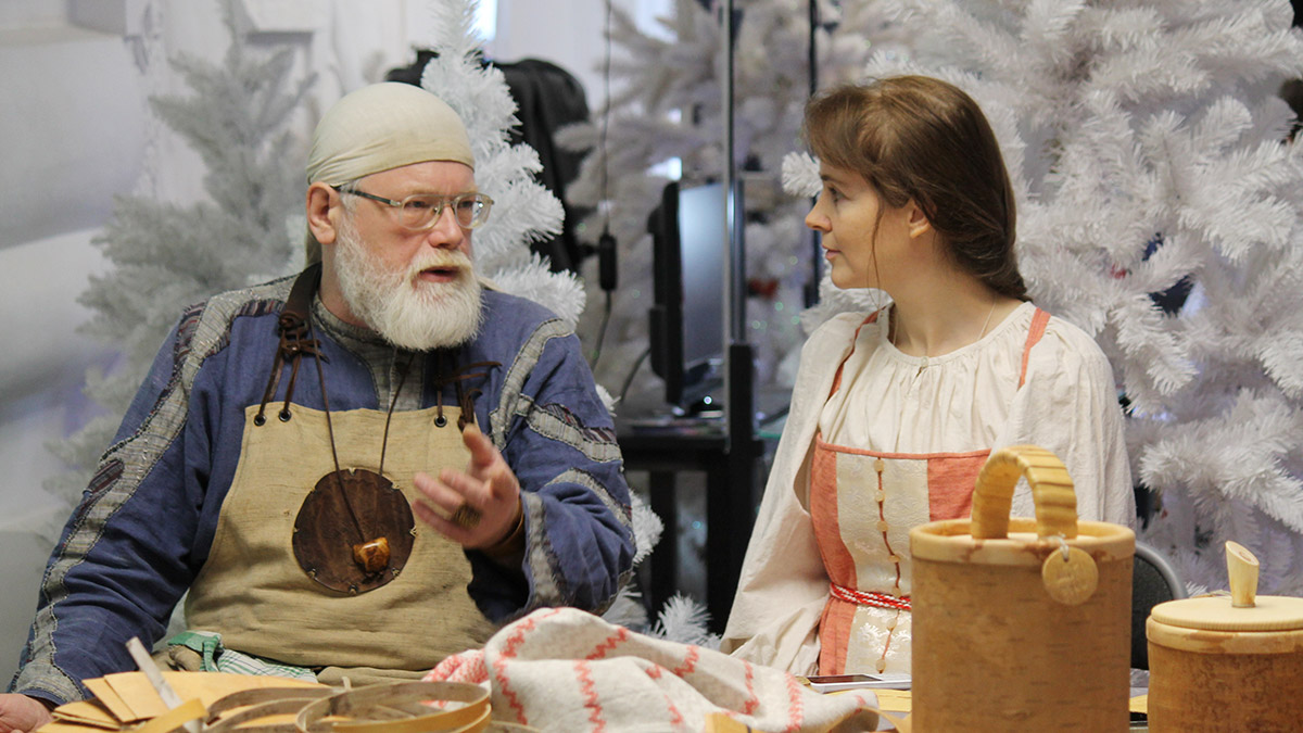 «Кому жить-быть богату?..»