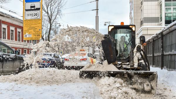 В Перми подрядчики увеличили объём вывоза снега 