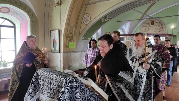 Архиепископ из Соликамска отказался закрывать храм на период карантина