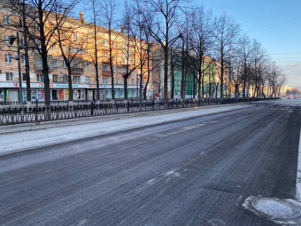 В Перми на два месяца ограничат движение на участке аллеи Комсомольского проспекта