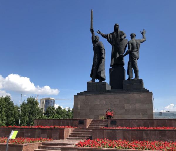 В Перми отреставрируют «Монумент «Героям фронта и тыла» и «Мемориал «Скорбящая»