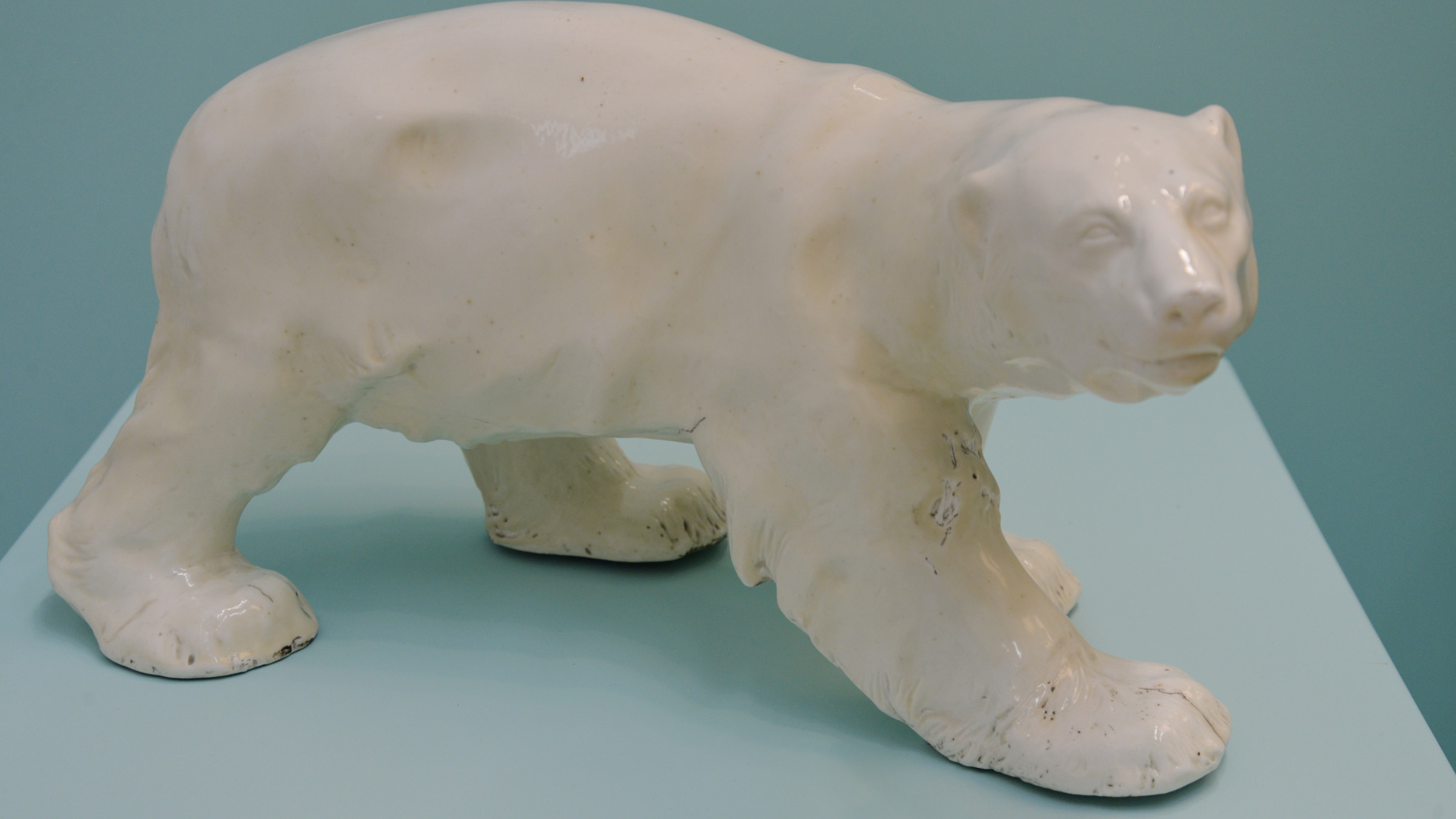 Хрупкое, но на века