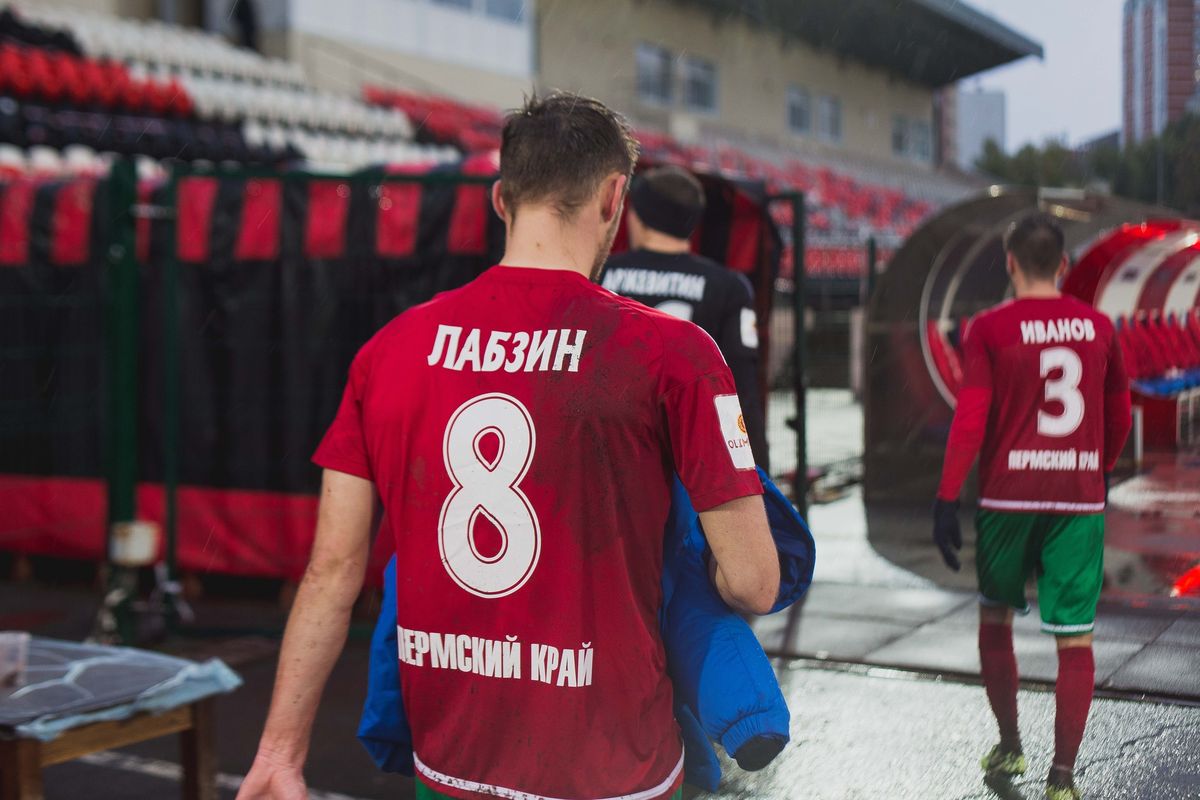 «Звезда» дома проиграла прямому конкуренту за выход в ФНЛ