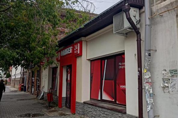 Оспаривается стоимость земельного участка, на котором расположен бар Smoky dog