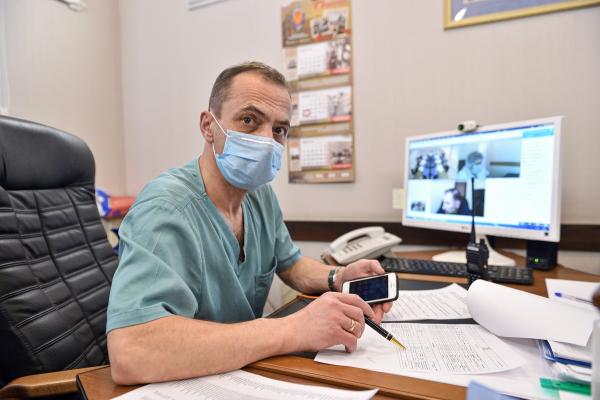 Главврач Пермской краевой клинической больницы рассказал об опасности новой вспышки коронавируса