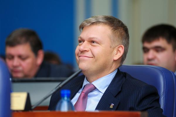 Алексей Дёмкин написал заявление о сложении мандата депутата