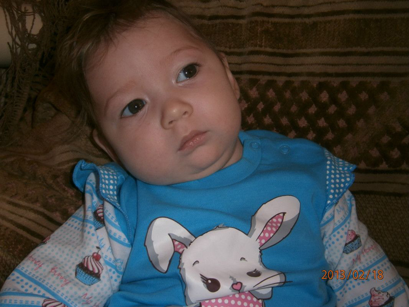 Восьмимесячной Варе требуется 1 млн руб. для оплаты жизненно важного лечения