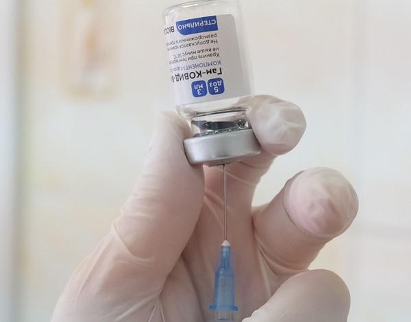 Прививку от коронавируса в Прикамье поставили 4,8 тыс. человек