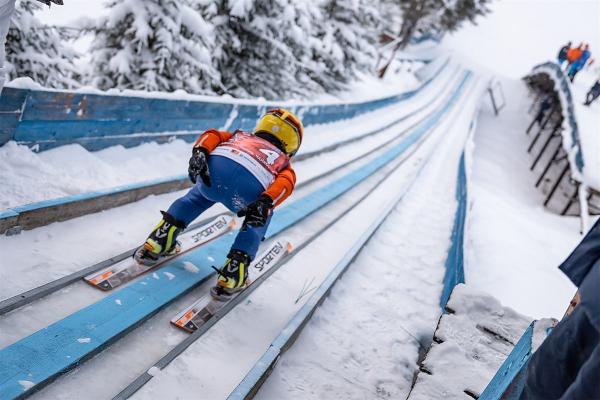 Число стран-участниц чайковского Кубка мира по прыжкам на лыжах выросло до 18