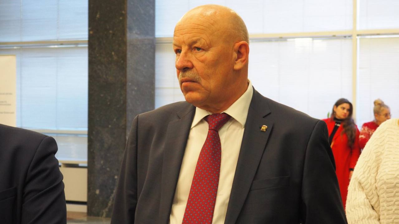 Краевой избирком передал мандат Ирины Корюкиной депутату Октябрьской думы