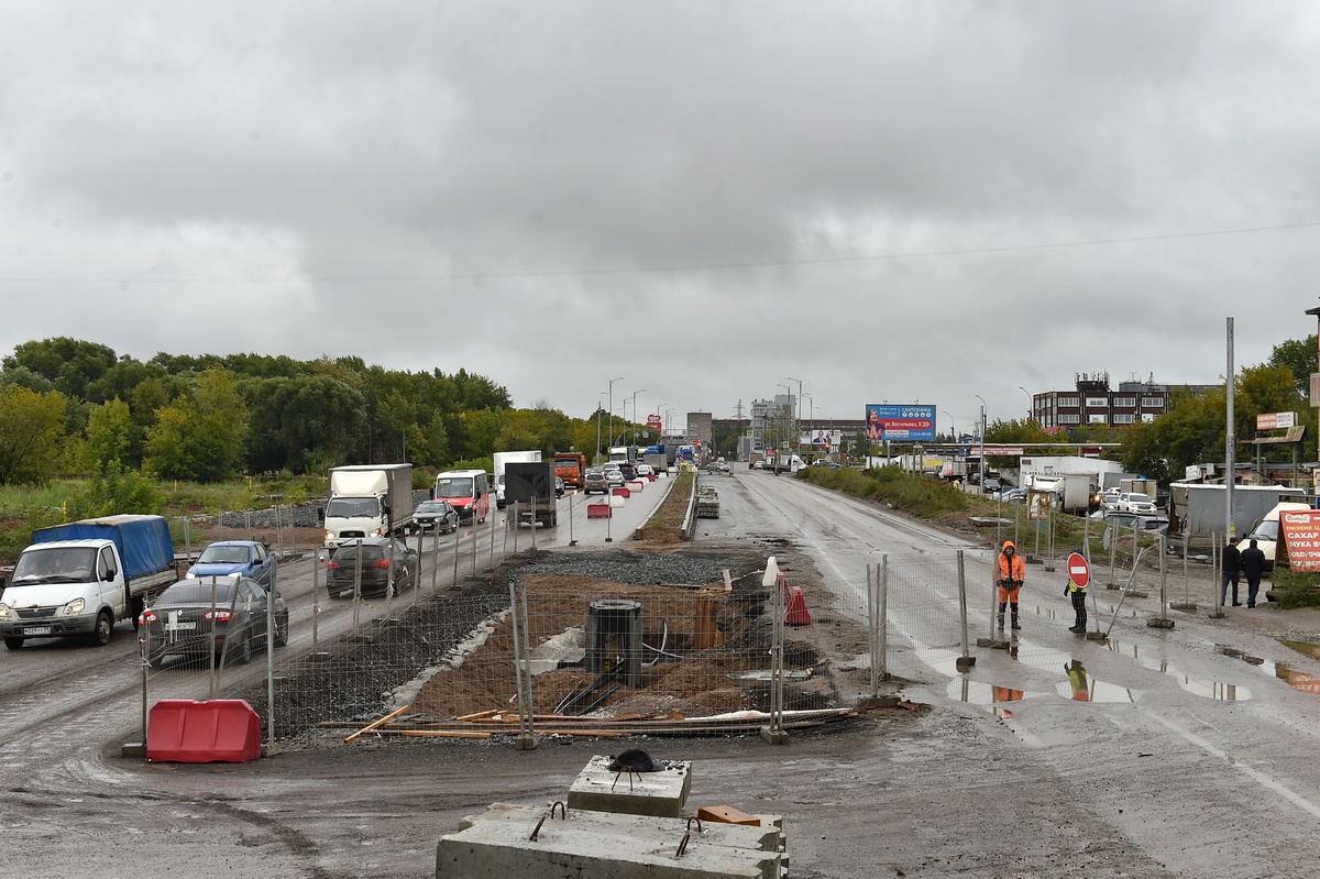 орск оренбург перекрыта трасса. трасса оренбург орск открыта. закрытие дорог для грузового транспорта. где сейчас закрыты дороги. разрушенная дорога.