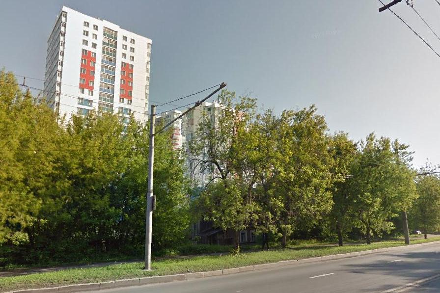 Мэрия изымает участок в районе перекрёстка шоссе Космонавтов и ул. Крисанова