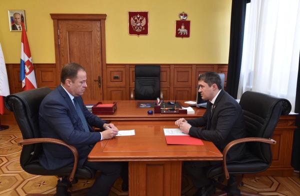 Полпред президента Игорь Комаров прибыл в Пермь с двухдневным визитом 