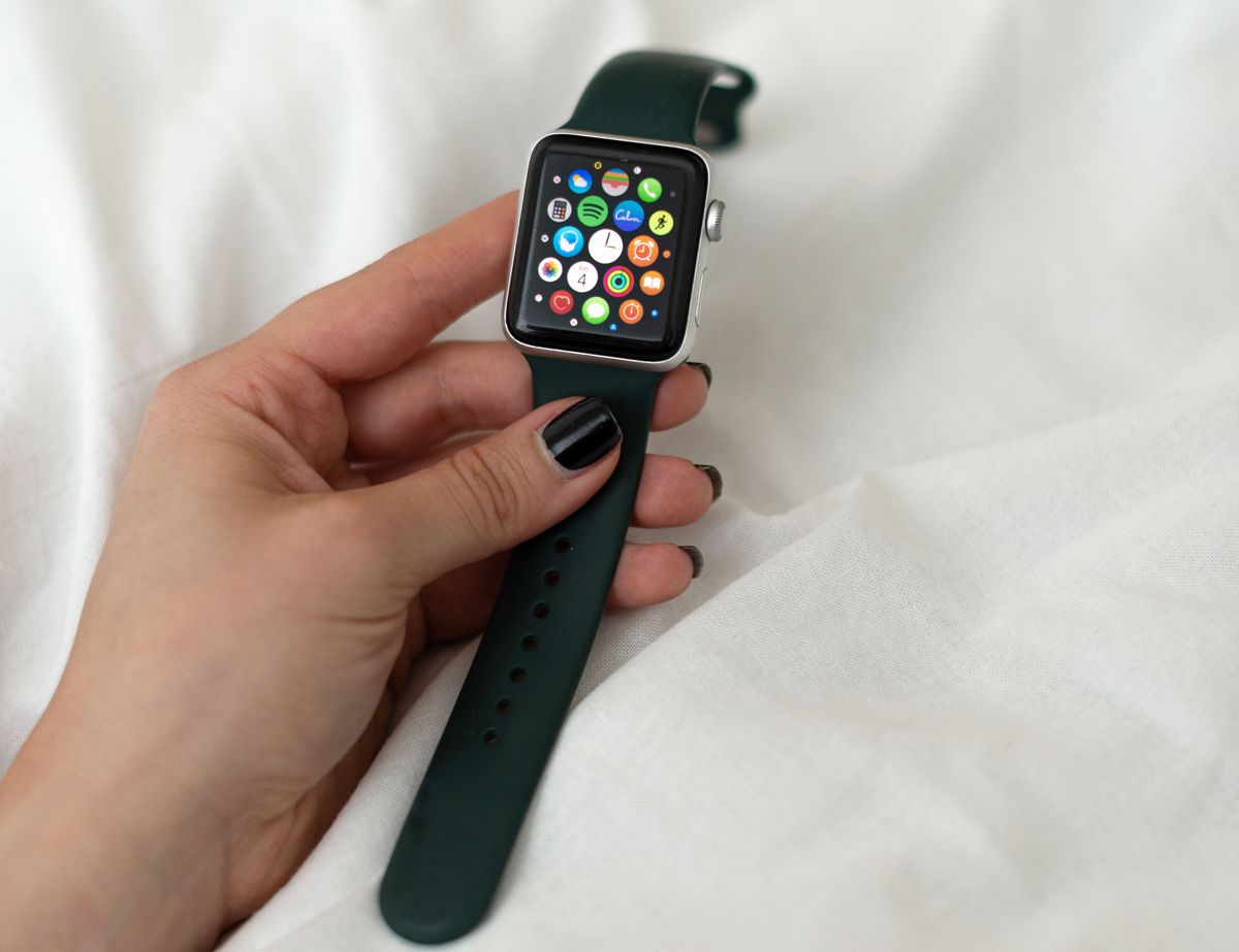 Умные часы вместо смартфонов получат женщины на 8 Марта<div><br></div>