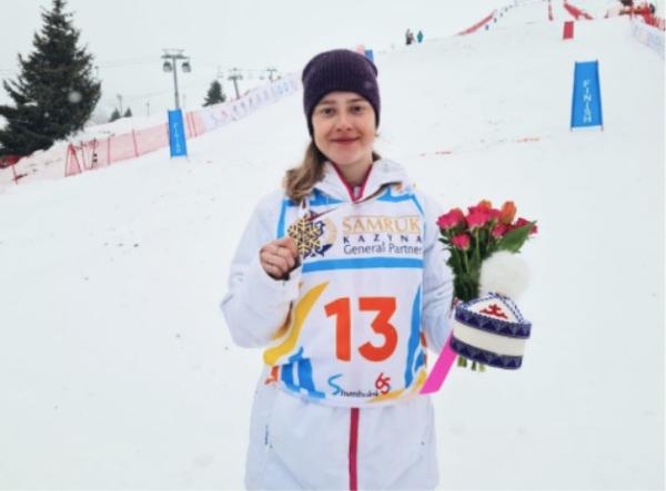 Фристайлистка из Чусового принесла России первое в истории золото Чемпионата мира в парном могуле