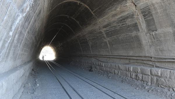 В тоннеле на ул. Дзержинского в Перми началась прокладка новых трамвайных путей